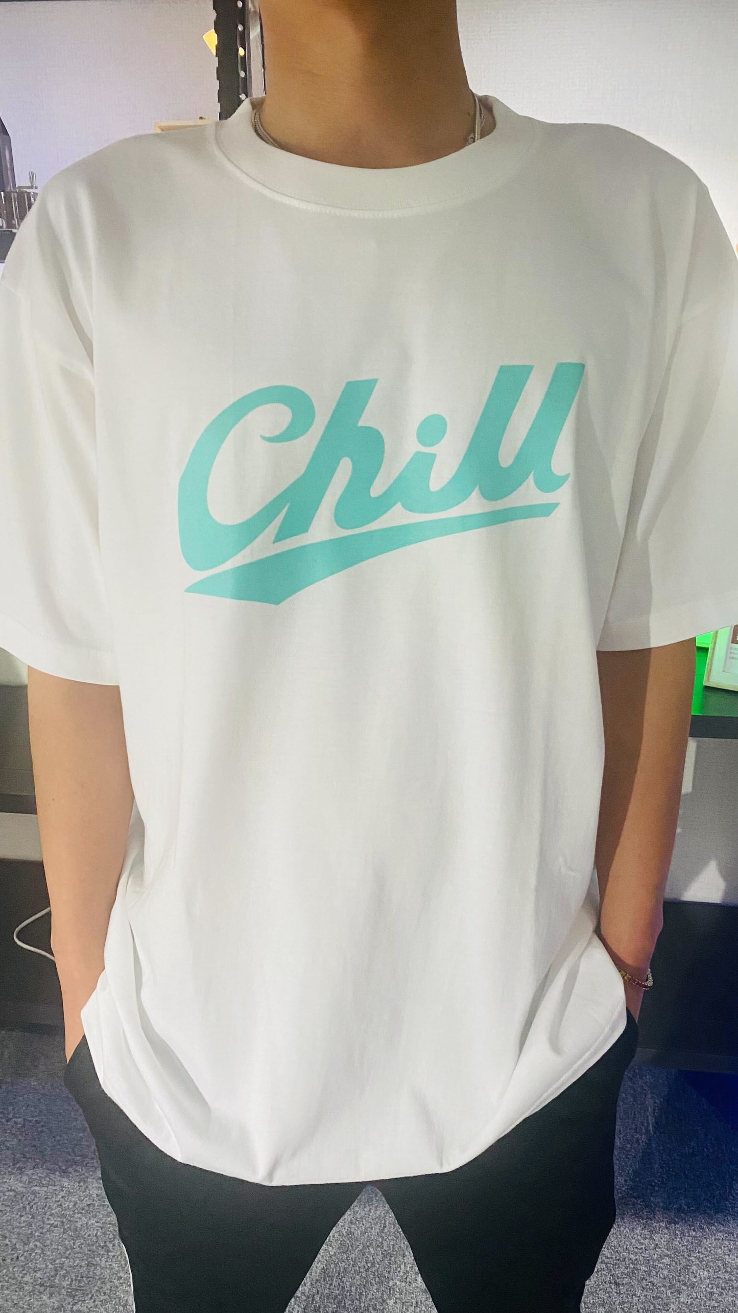 Chill Tシャツ