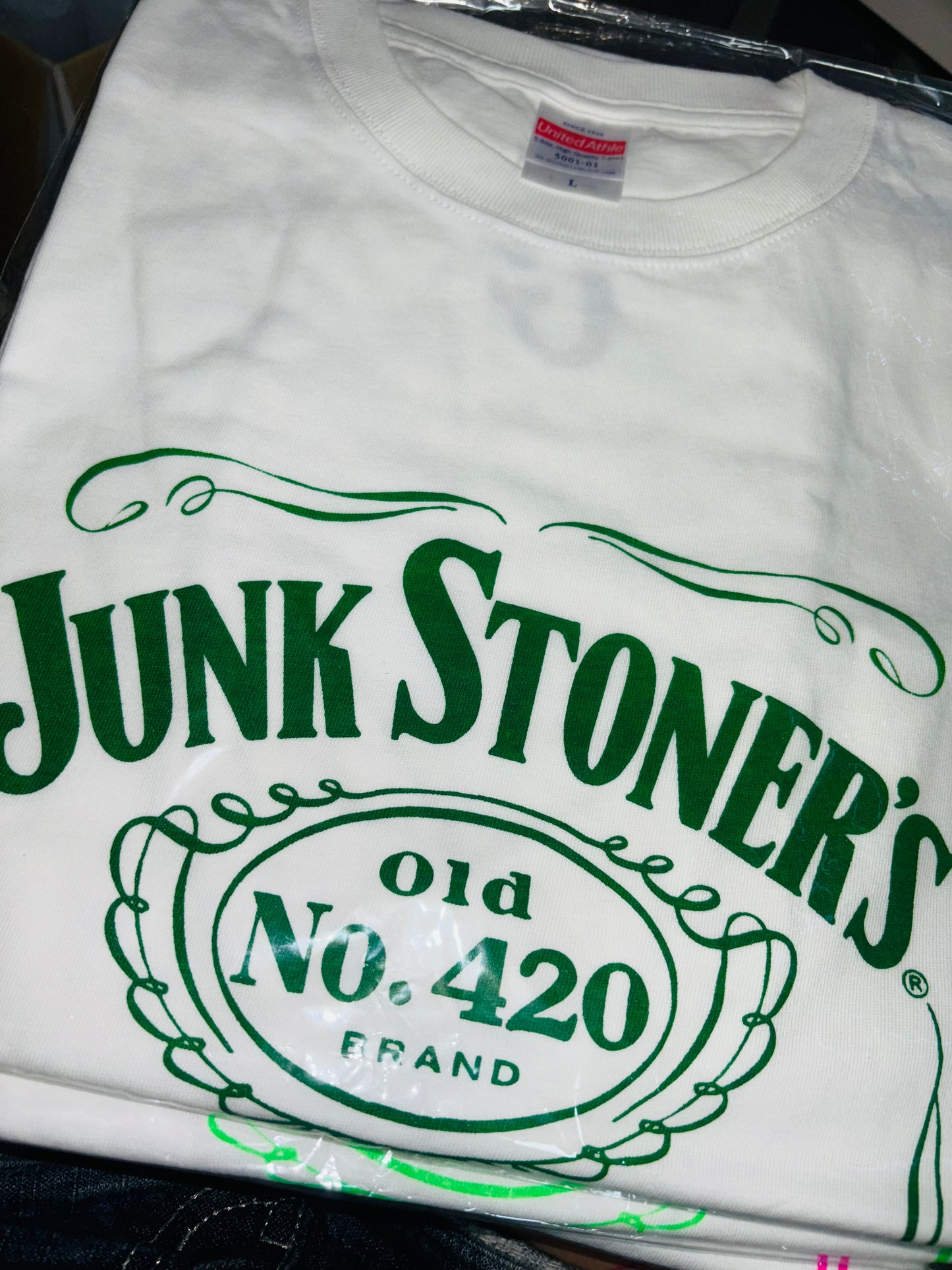 JUNK STONER Tシャツ