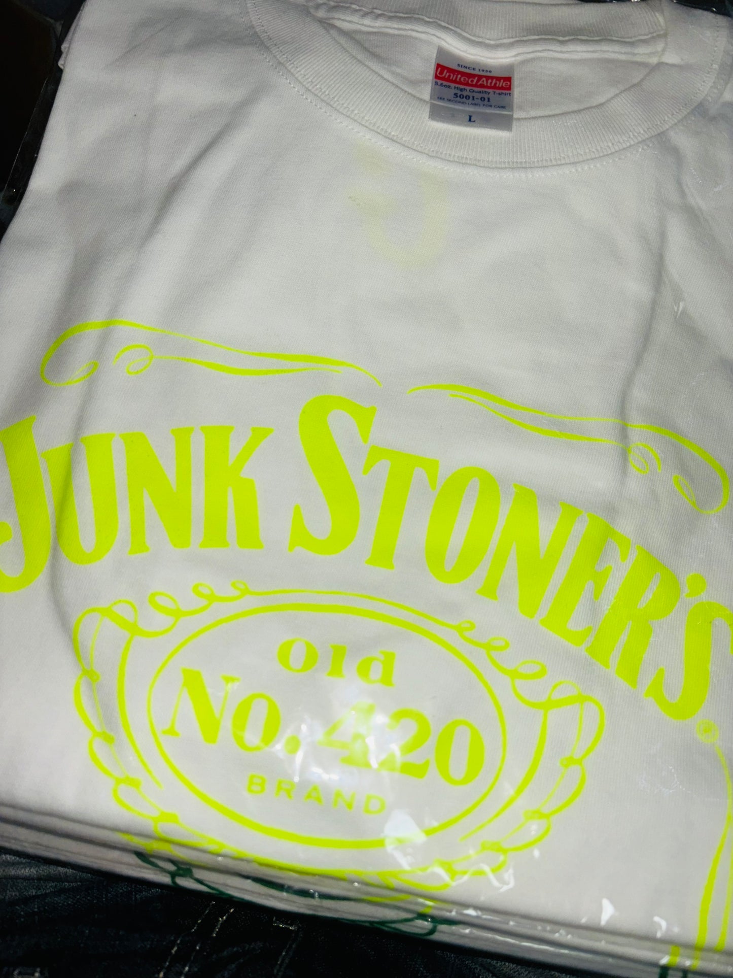 JUNK STONER Tシャツ