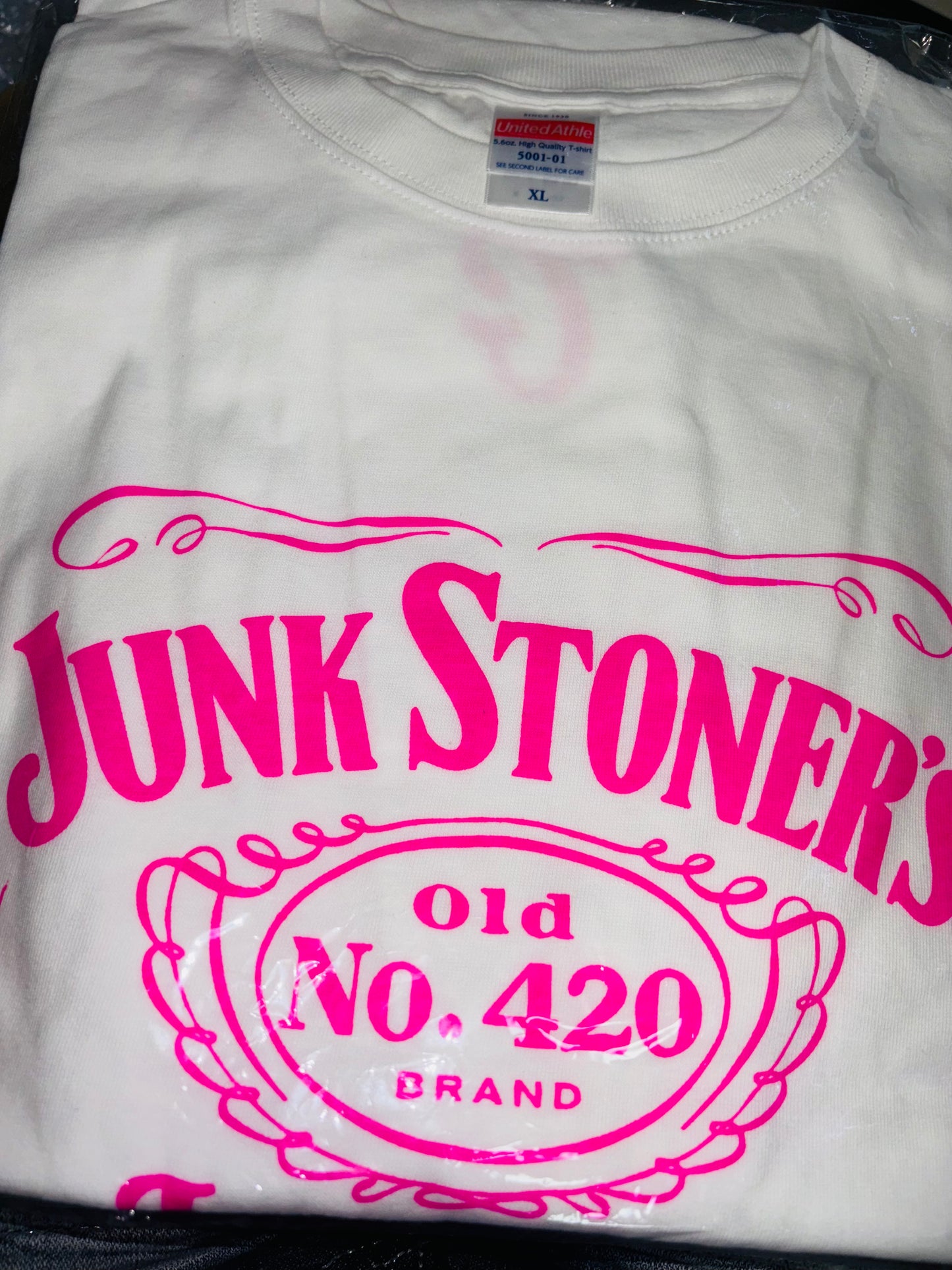 JUNK STONER Tシャツ